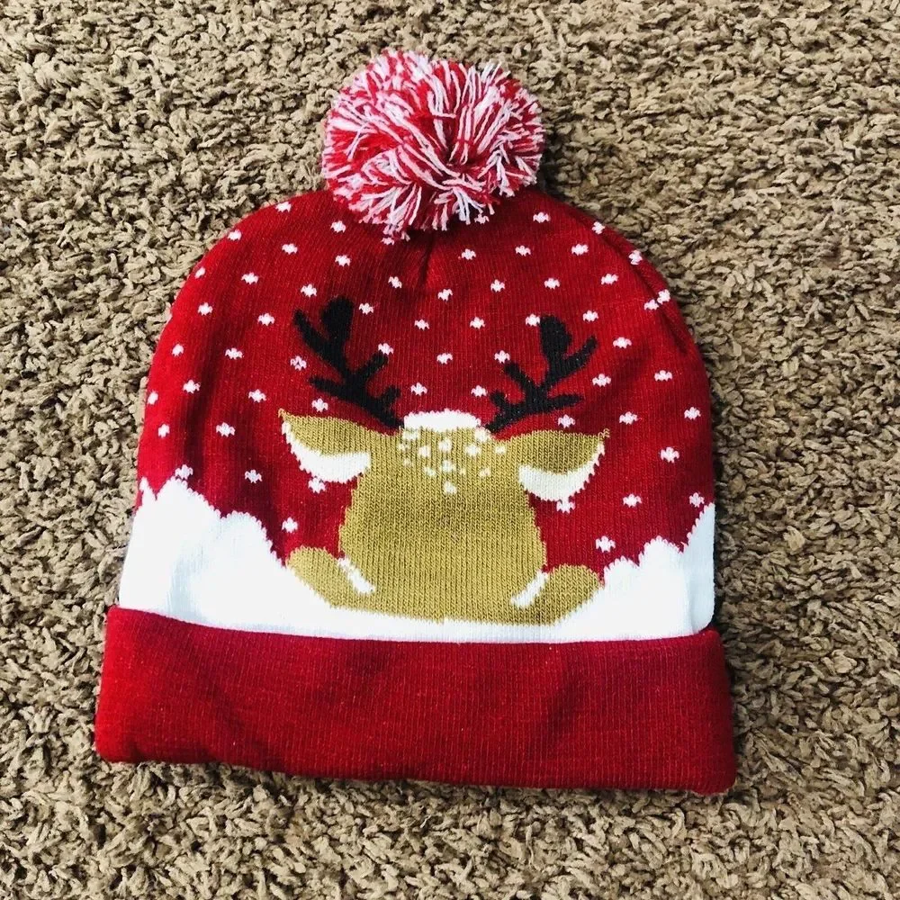 New Merry Christmas Beanie/ Hat/Cap One Size Unisex Adults Oh Deer Red &‎ White
